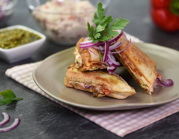 Thunfisch-Toast mit Pesto