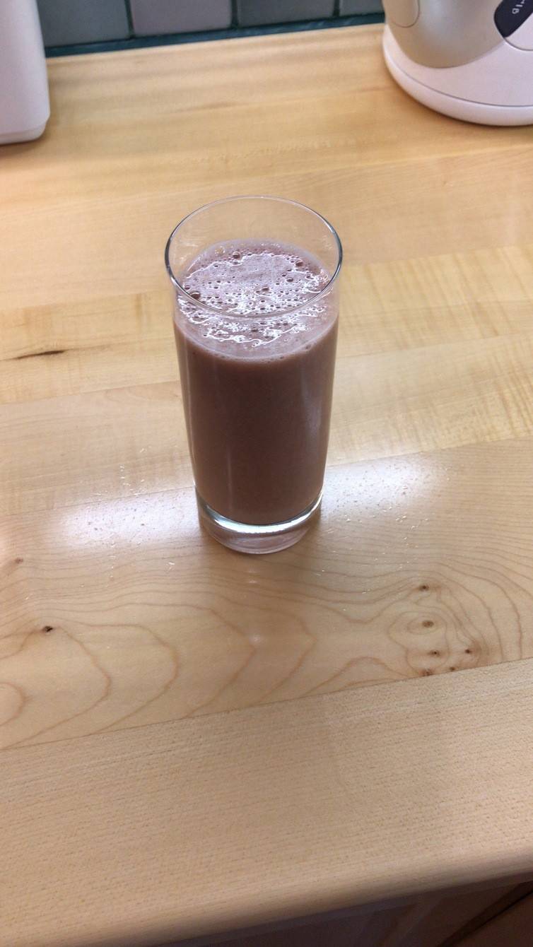 Heidelbeer-Buttermilch Shake Rezept - ichkoche.de