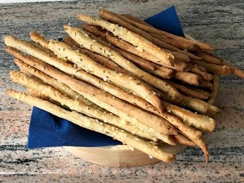 Grissini mit Parmesan, zum Selbermachen