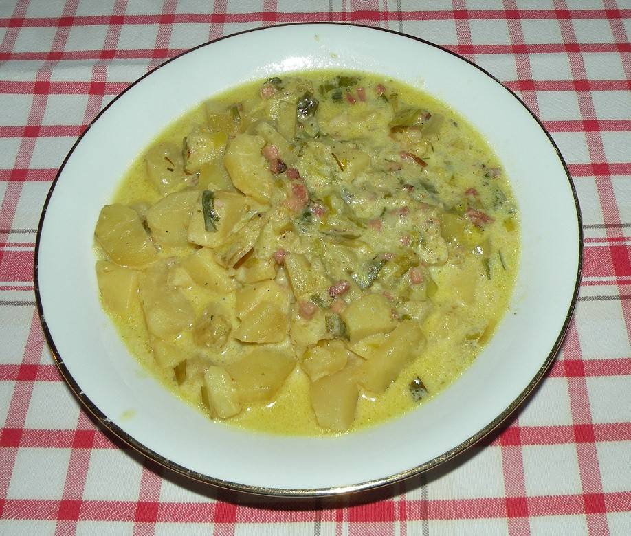 Erdäpfellauchsuppe