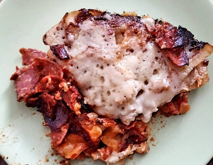 Nudelgratin mit Salami Nudelgratin mit Salami
