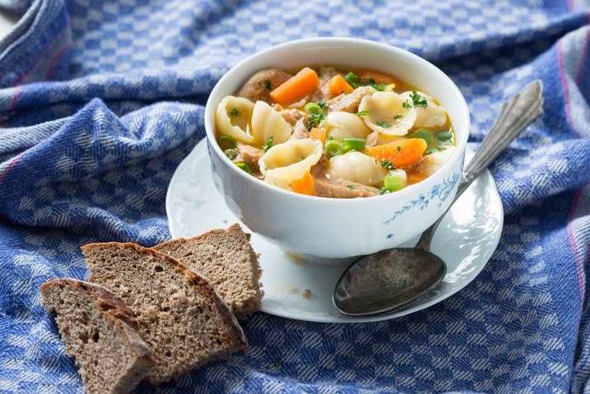 Nudeleintopf mit Sojaschnetzeln Rezept