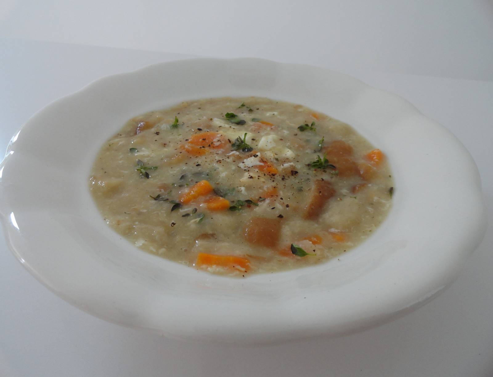 Brotsuppe mit Gemüse Rezept - ichkoche.de