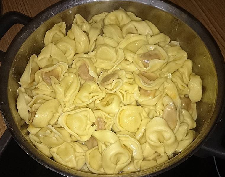 Kürbistortellini