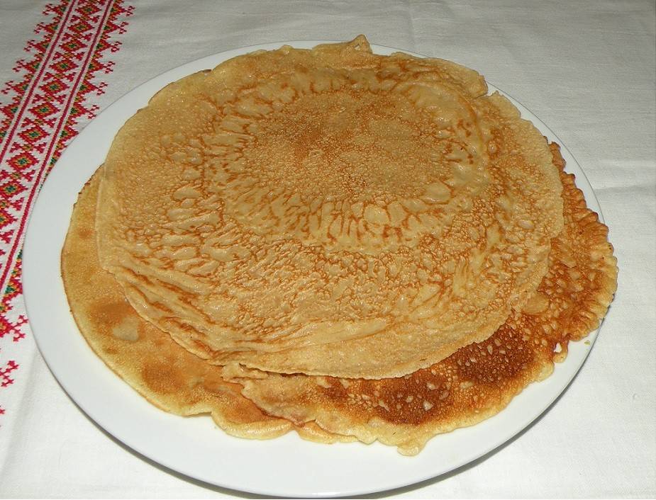 Amerikanische Maisgrieß-Palatschinken