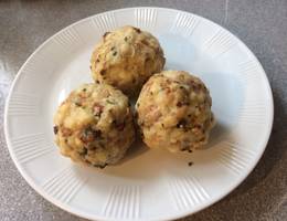 Speckknödel Speckknödel