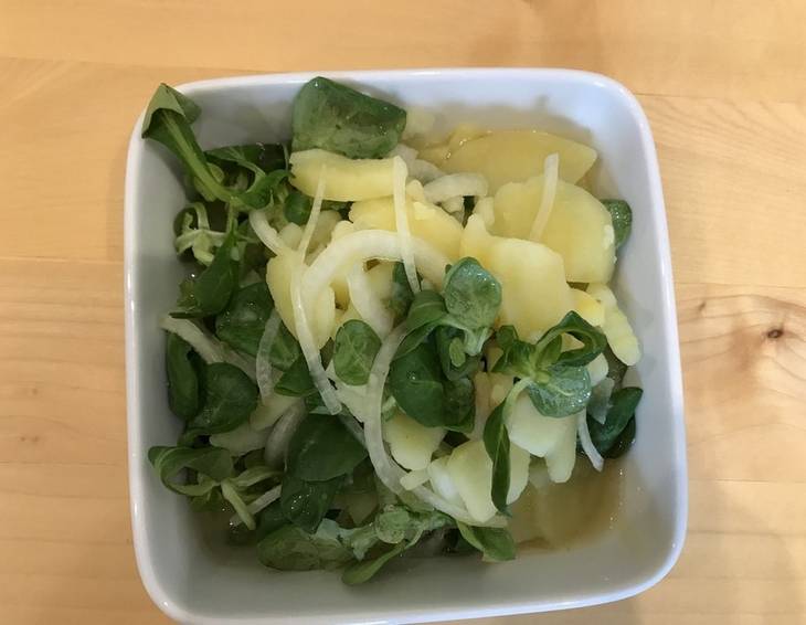 Österreichischer Kartoffel-Vogerlsalat