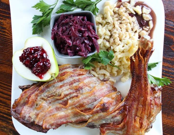 Gegrillter Reh-Vorderlauf Gegrillter Reh-Vorderlauf