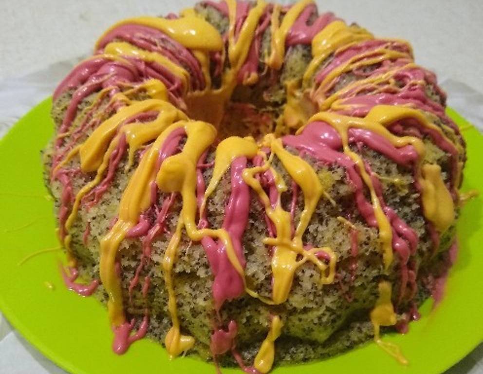 Marillen-Mohn-Becherkuchen Marillen-Mohn-Becherkuchen