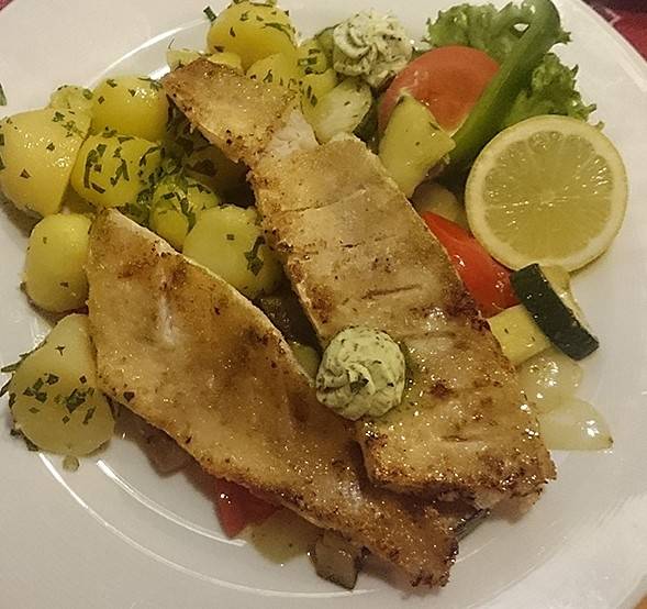 Zander auf der Haut gebraten Rezept - ichkoche.de