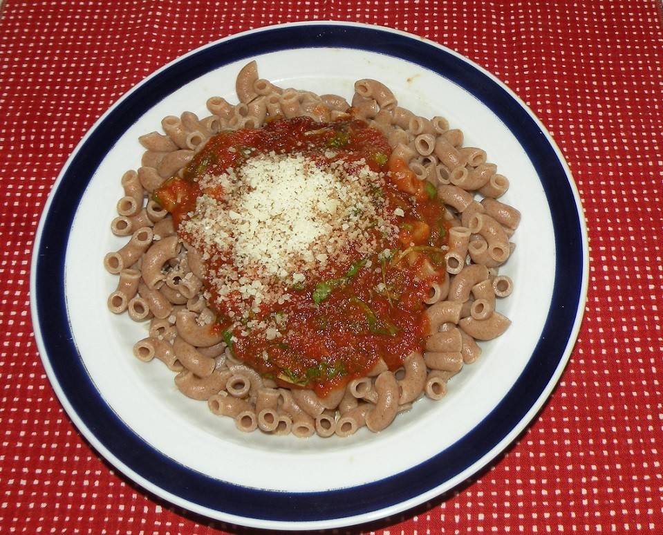Vollkornhörnchen mit Rucolasauce Rezept - ichkoche.ch