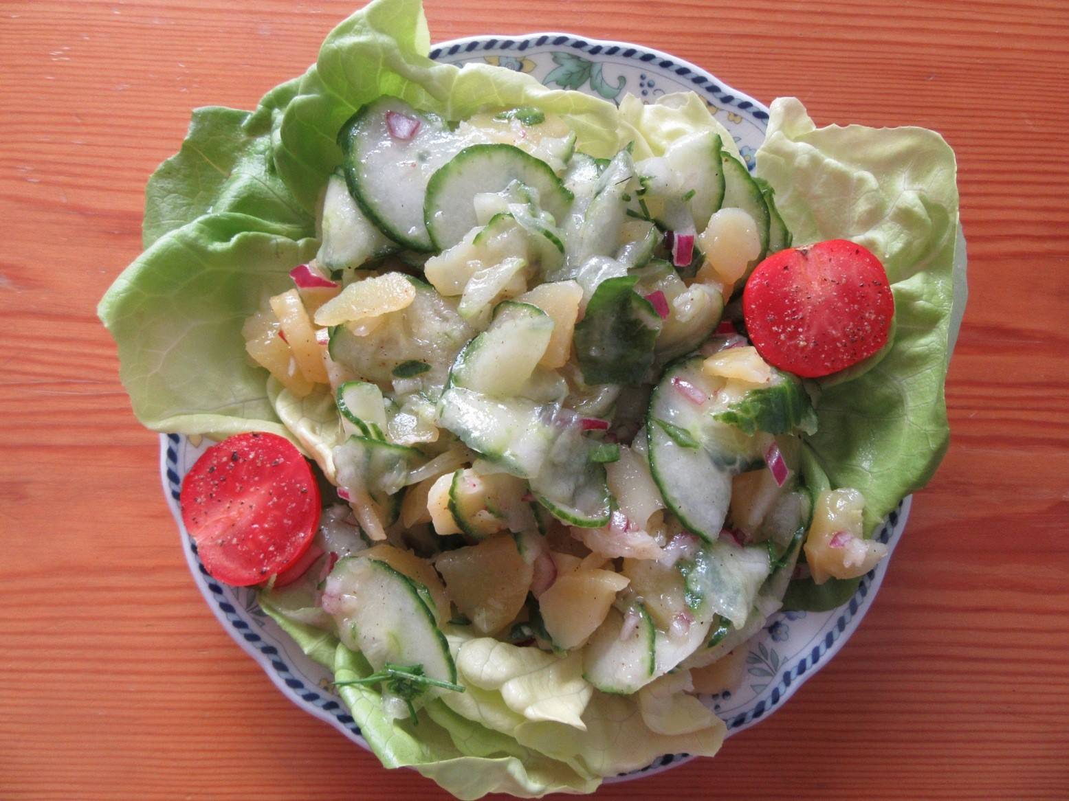 Erdapfel-Gurken-Salat