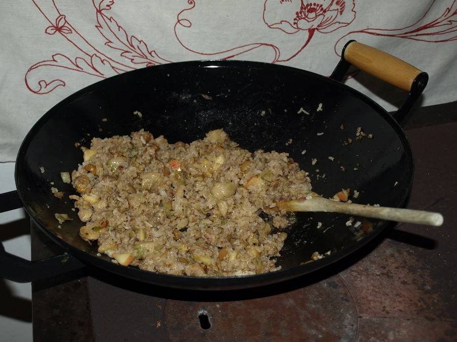 Kohlsprossen-Maroni-Wok