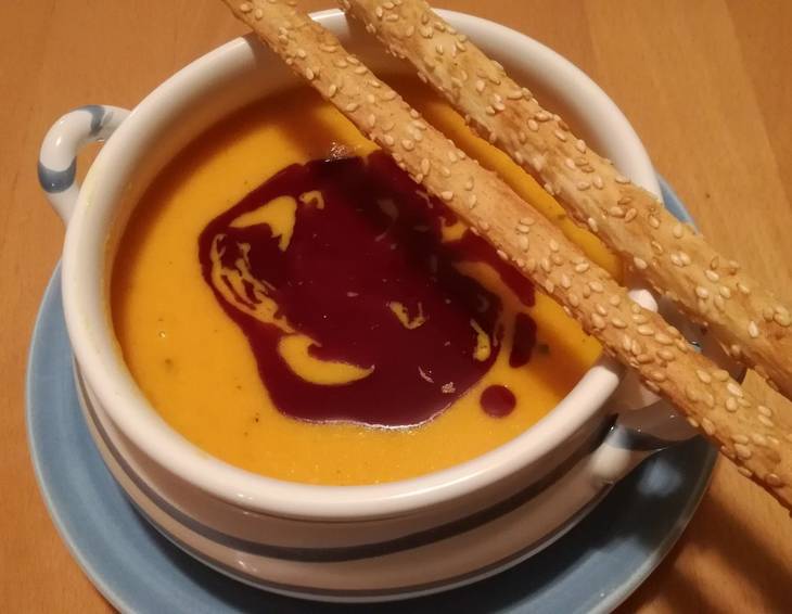 Leichte Kürbiscremesuppe Leichte Kürbiscremesuppe