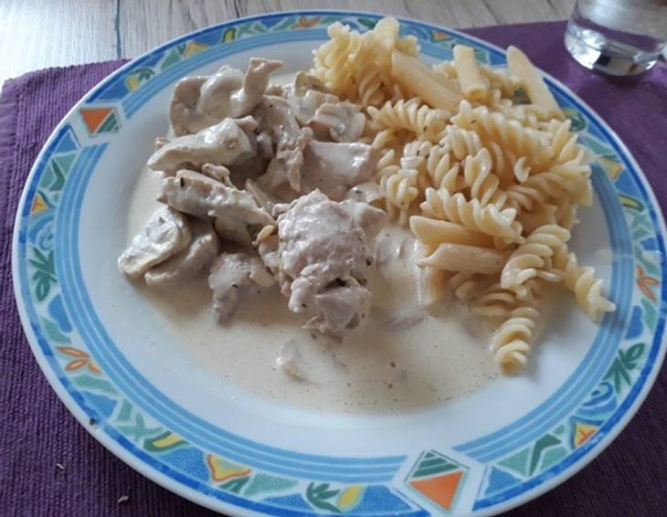 Putengeschnetzeltes in Käsesauce