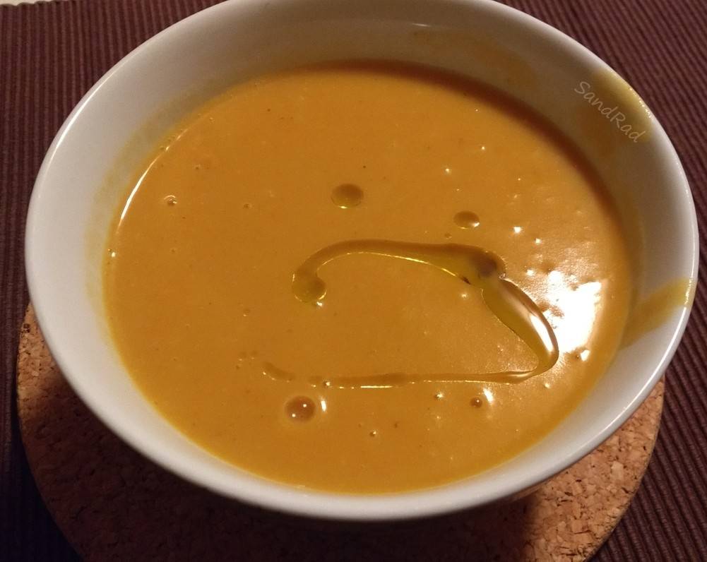 Herbstliche Kürbiscremesuppe Rezept - ichkoche.ch Herbstliche Kürbiscremesuppe Rezept - ichkoche.ch