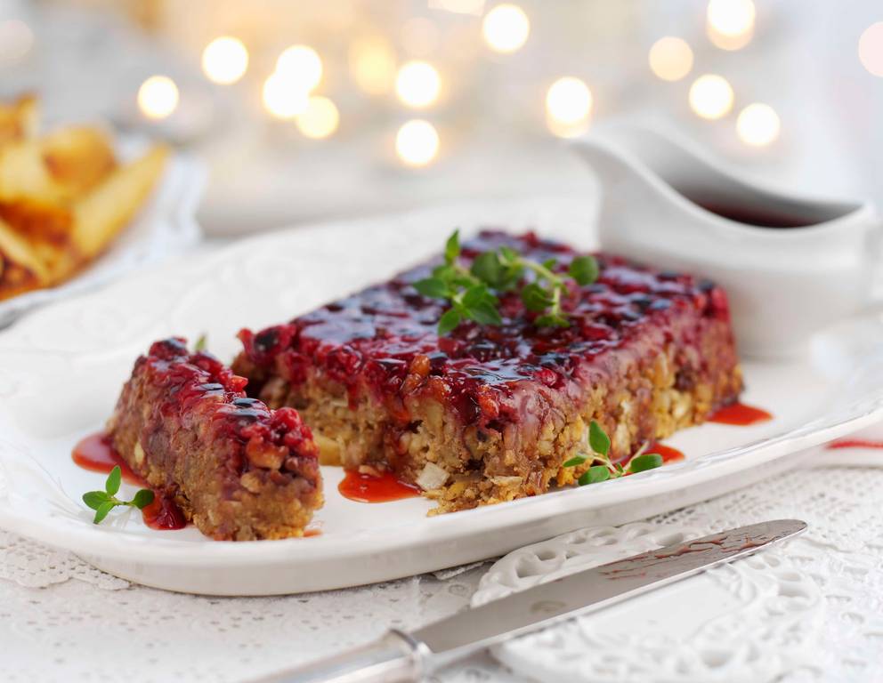 Nussbraten mit Maroni und Cranberries Nussbraten mit Maroni und Cranberries