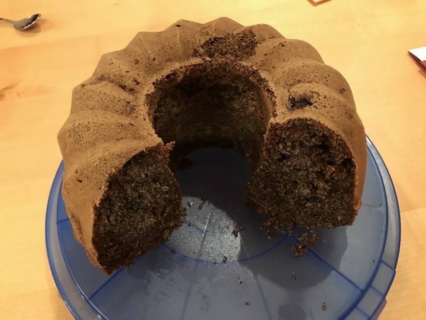 Mohn Nuss Gugelhupf Rezept - ichkoche.de Mohn Nuss Gugelhupf Rezept - ichkoche.de