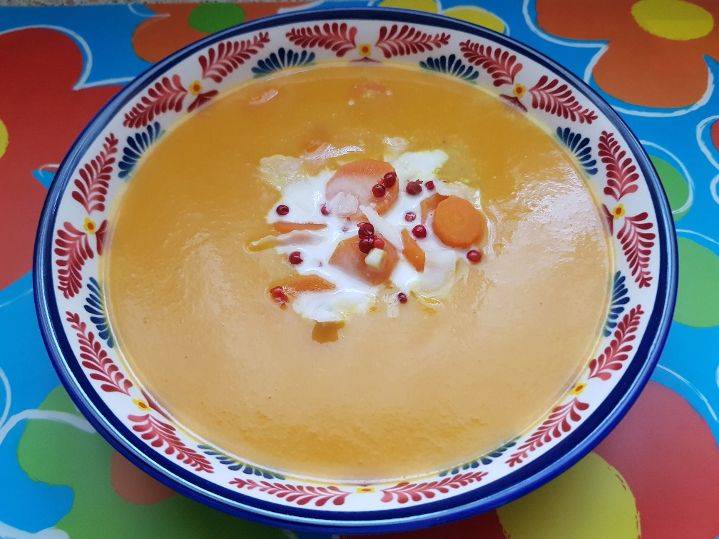 Karotten-Kokos-Suppe