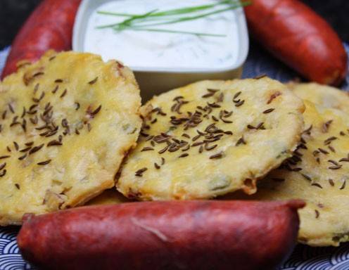 Herzhafte Cookies mit Chorizo, Jalapeños und Käse Rezept