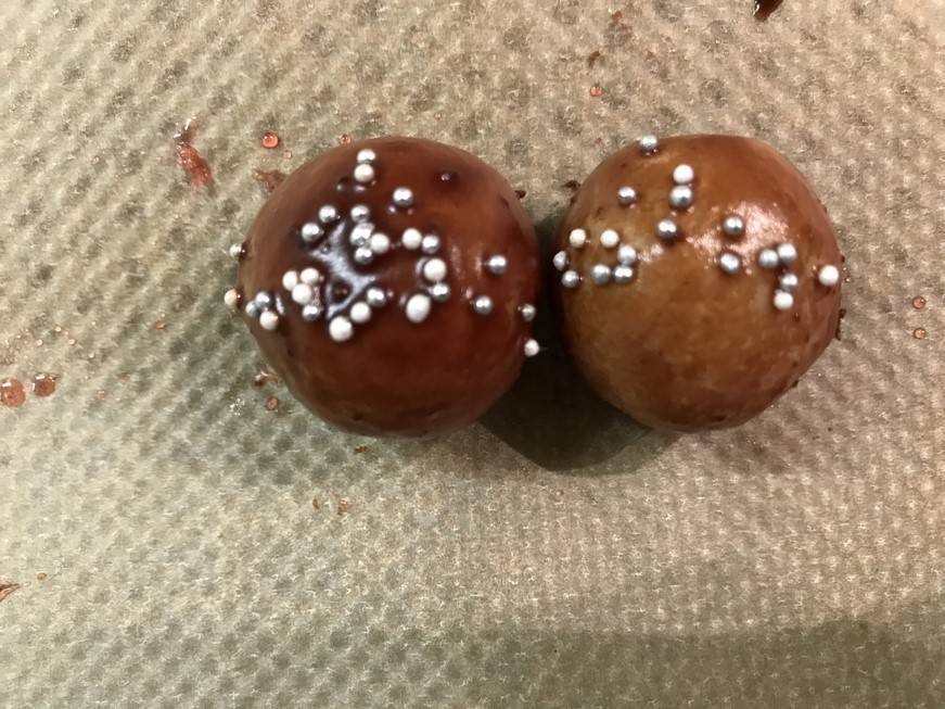 Marzipan Kirsch Pralinen Rezept - ichkoche.ch Marzipan Kirsch Pralinen Rezept - ichkoche.ch