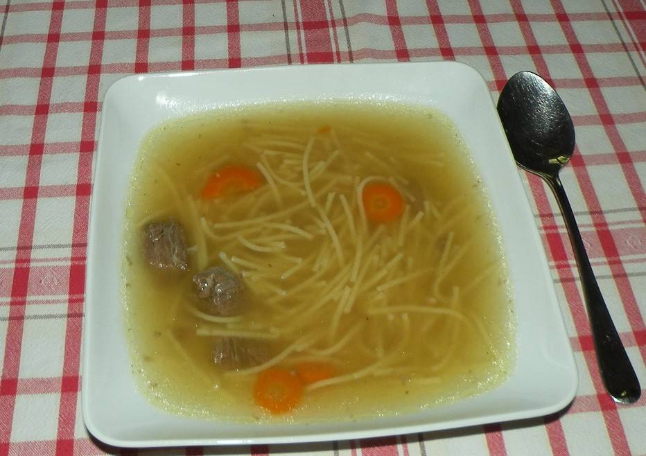 Klare Gamssuppe