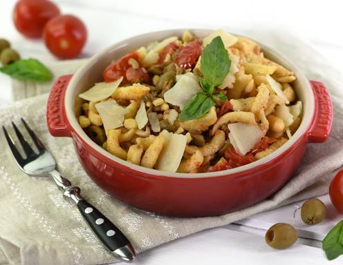 Spätzle mit Paradeisern und Oliven