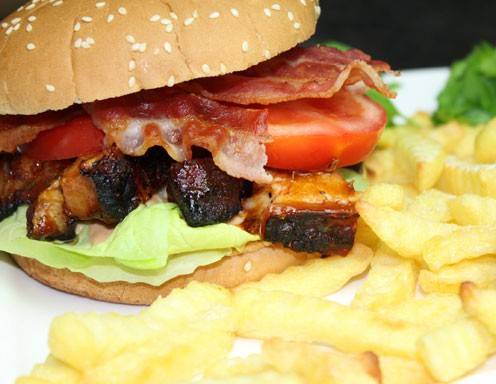 Pork Belly Burnt Ends Burger Rezept
