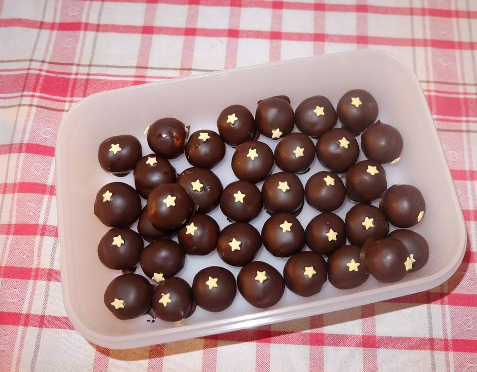 Honigmarzipan Pralinen