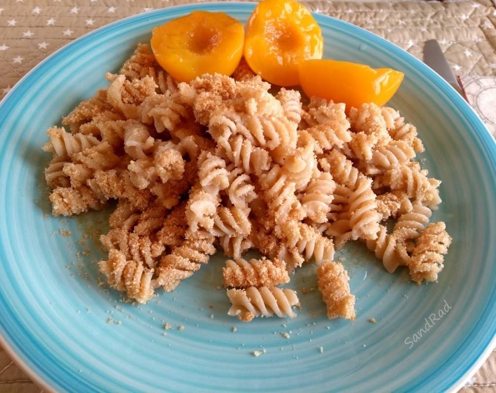 Bröselnudeln Rezept - ichkoche.de