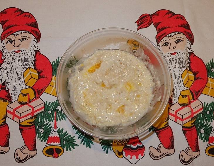 Birnen-Orangenbrei mit Zwieback Birnen-Orangenbrei mit Zwieback