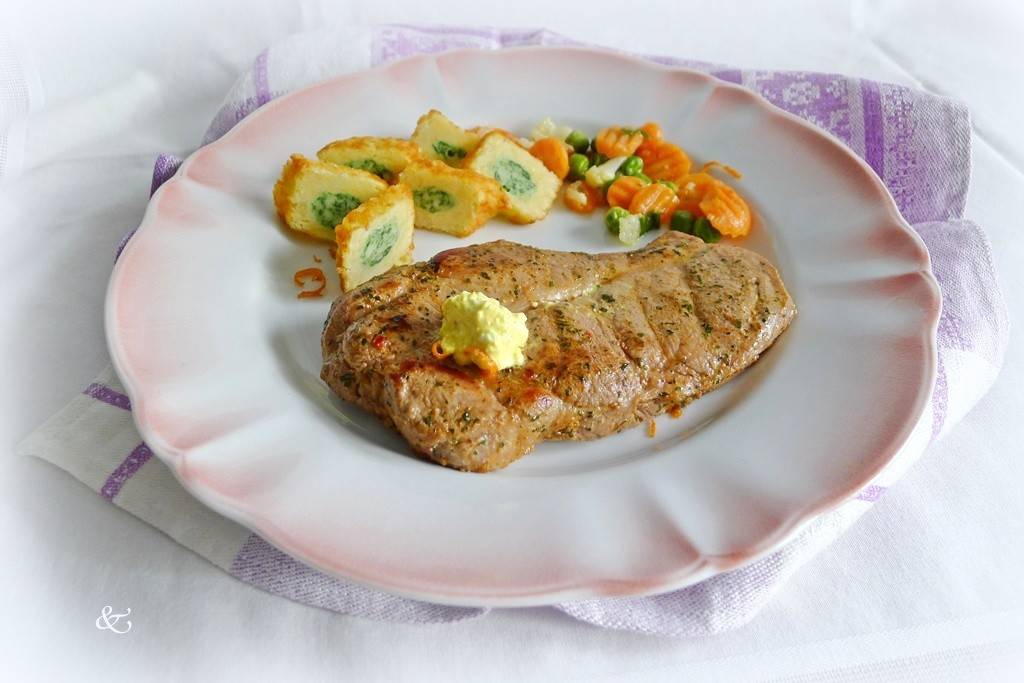 Nackensteaks in Folie