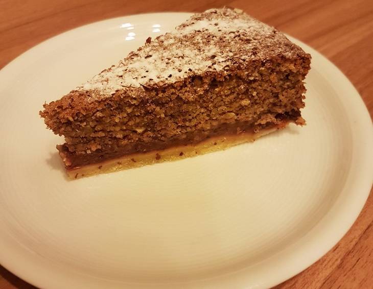 Haselnuss-Zwetschken-Kuchen Haselnuss-Zwetschken-Kuchen