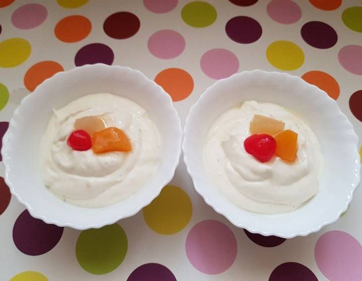 Süße Joghurt-Topfen-Creme Süße Joghurt-Topfen-Creme