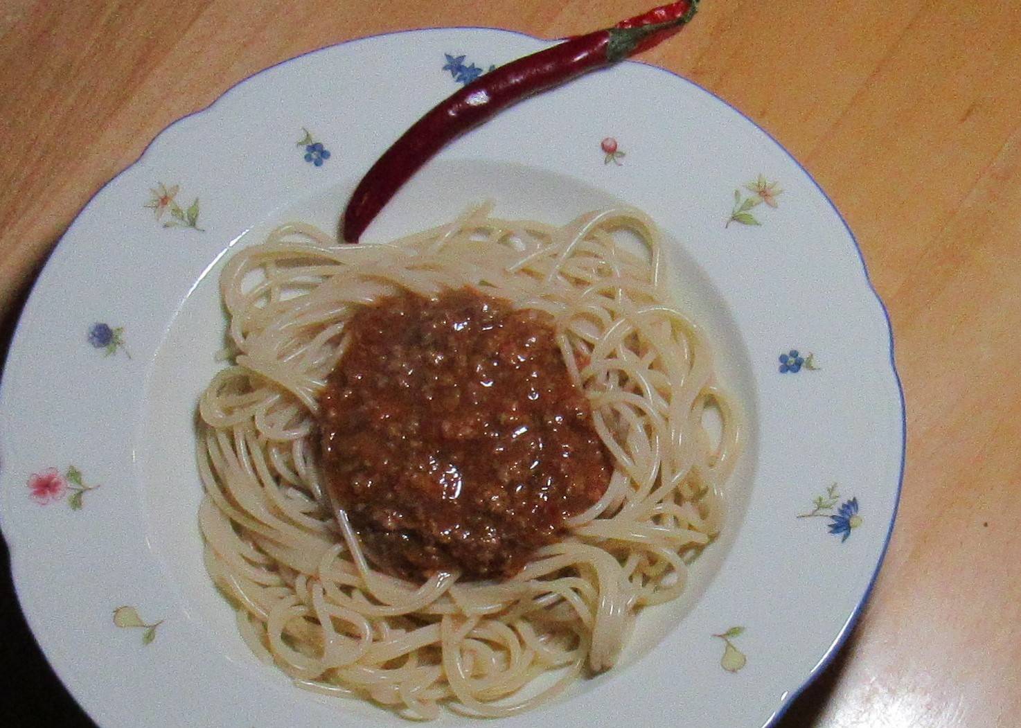 Nudeln Bolognese
