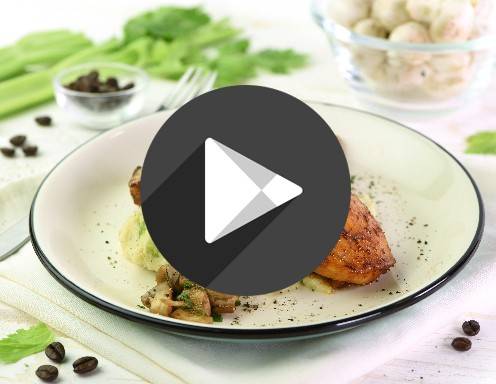 Video - Espresso-Hühnermedaillons mit Sellerie-Polenta