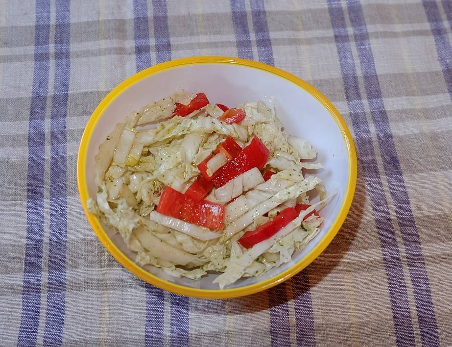Paprika-Chinakohl-Salat