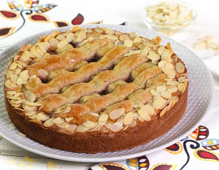 Klassische Linzertorte