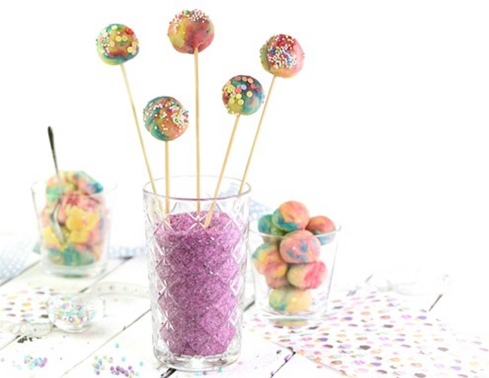 Cookie Dough Cake Pops Cookie Dough Cake Pops