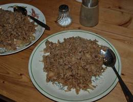 Krautspätzle mit Walnussmehl Krautspätzle mit Walnussmehl