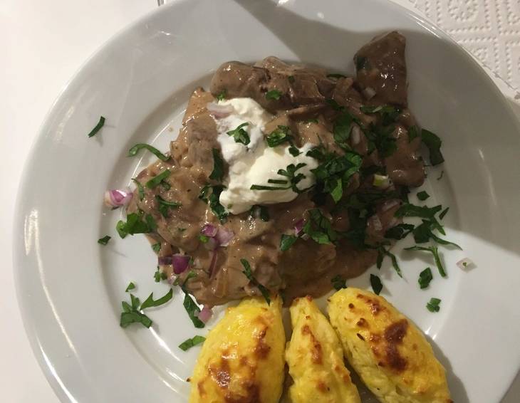 Boeuf Stroganoff