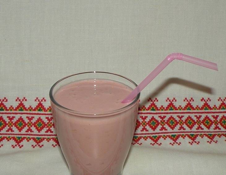 Schnelle Erdbeermilch Schnelle Erdbeermilch