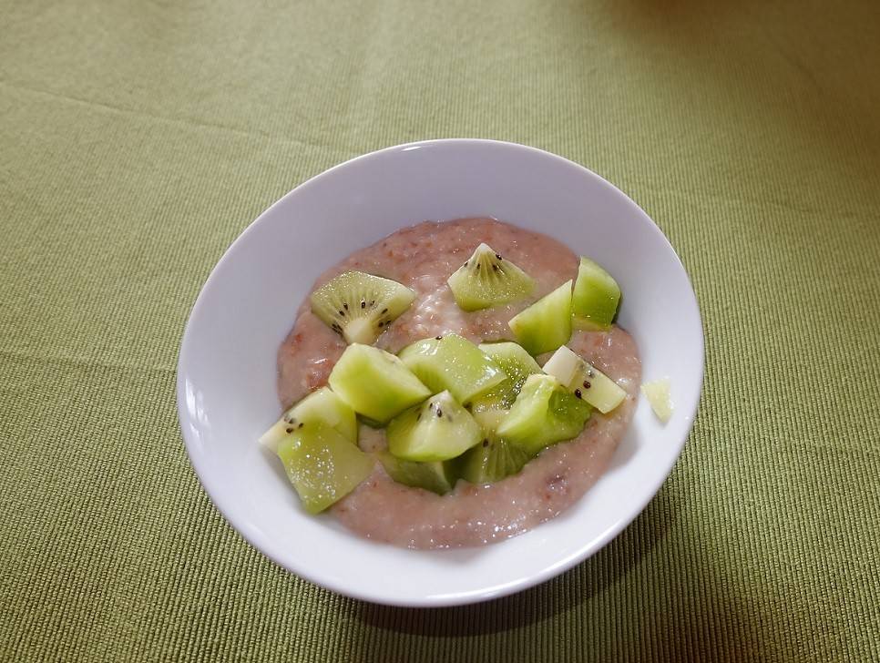 Birchermüsli mit Kiwi