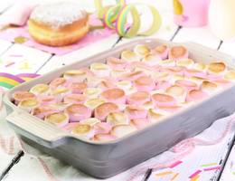 Krapfen-Marshmallow-Auflauf mit Schokolade Krapfen-Marshmallow-Auflauf mit Schokolade