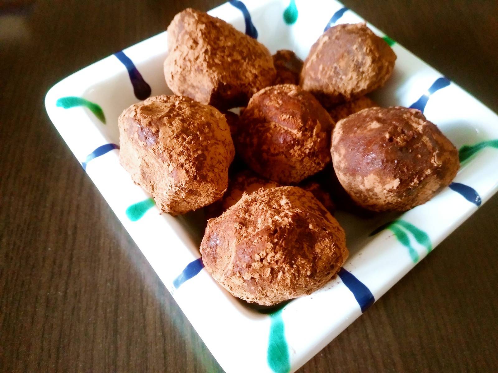 Trüffel Pralinen Rezept - ichkoche.de Trüffel Pralinen Rezept - ichkoche.de