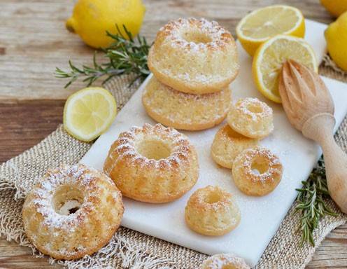 Zitronen-Minigugelhupf Rezept