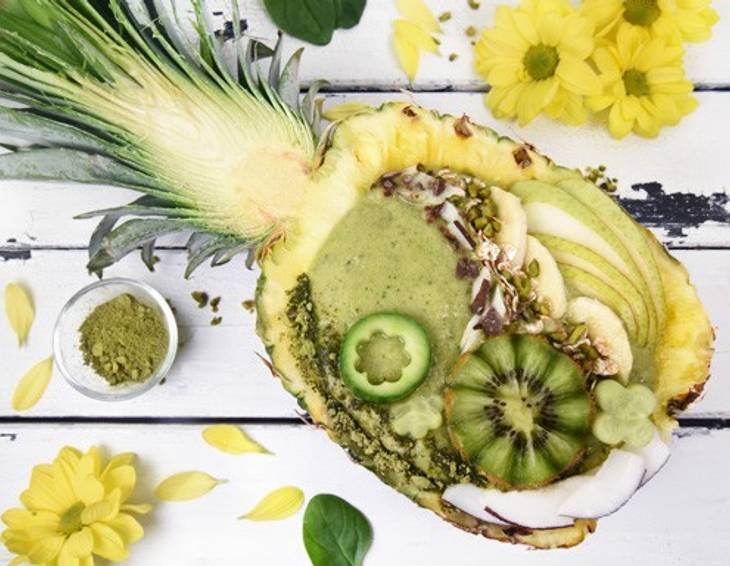 Green Smoothie Bowl Green Smoothie Bowl