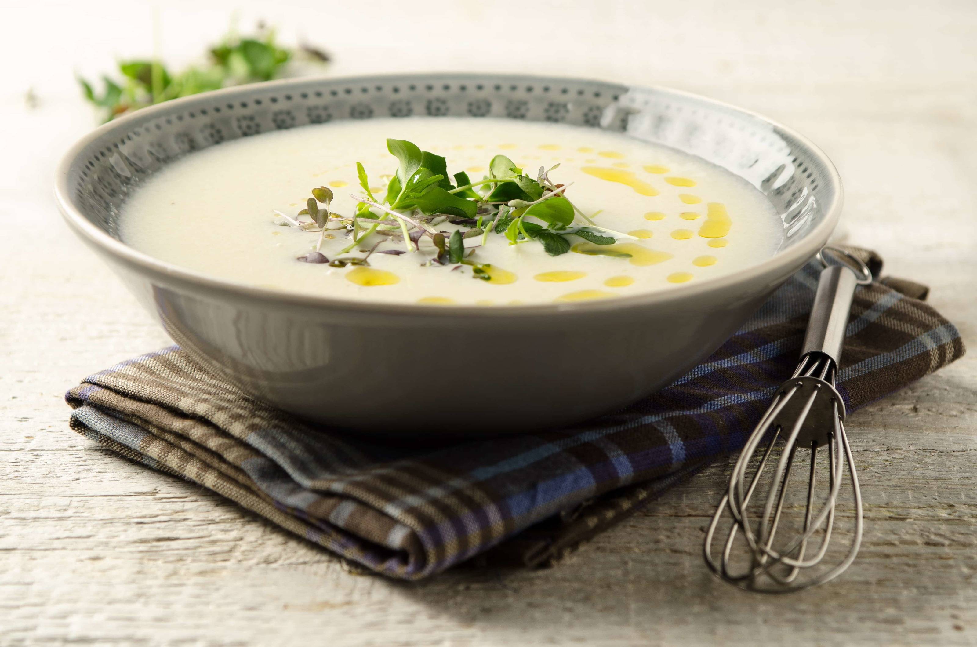 Weiße Spargelcremesuppe