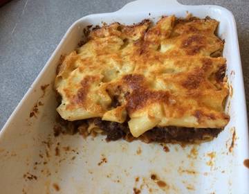 Griechischer Nudelauflauf Griechischer Nudelauflauf