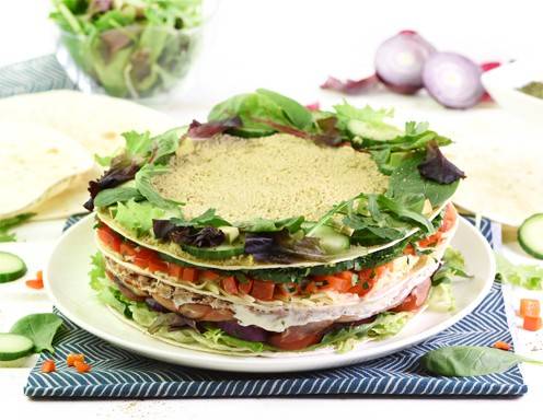 Salattorte mit Thunfisch und Tortilla Salattorte mit Thunfisch und Tortilla